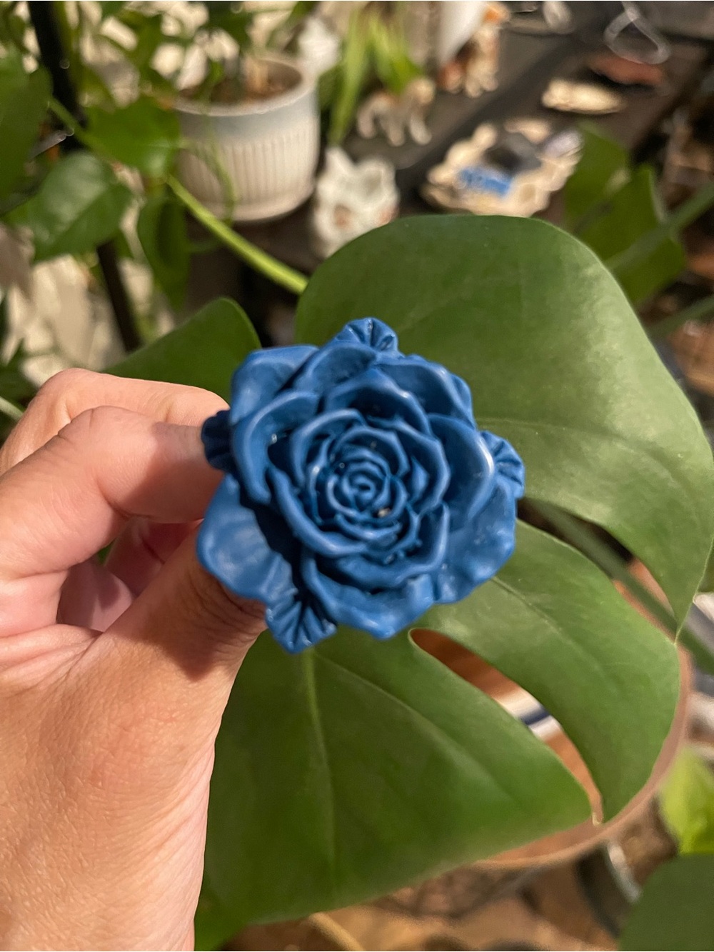 Elegant Blue Floral Resin Ring